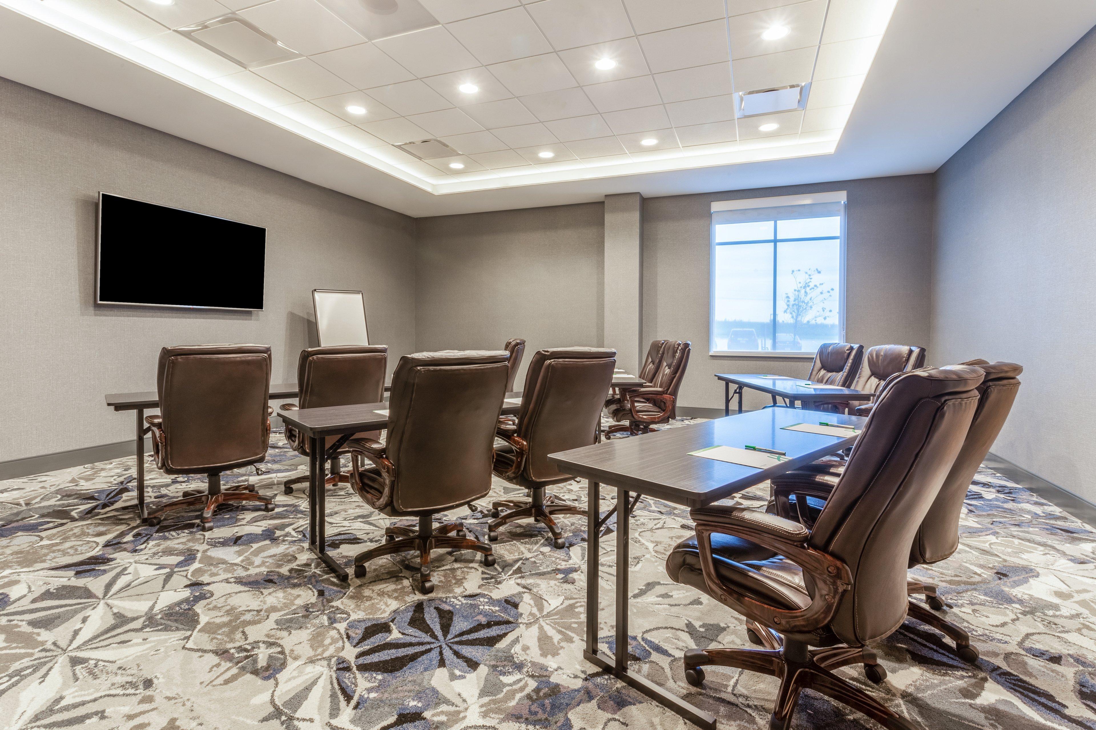 Holiday Inn & Suites Cedar Falls-Waterloo Event Ctr By Ihg Extérieur photo