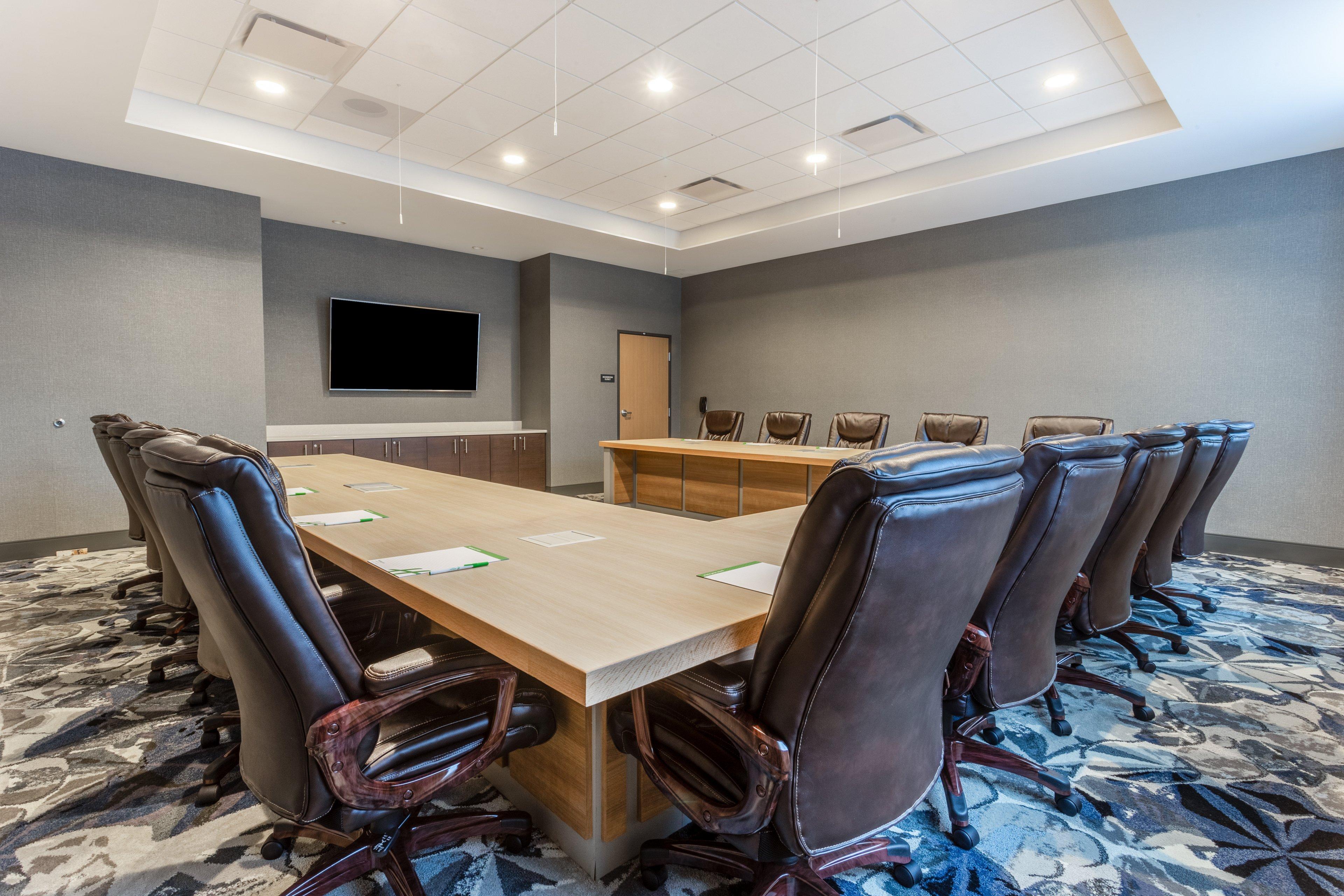 Holiday Inn & Suites Cedar Falls-Waterloo Event Ctr By Ihg Extérieur photo