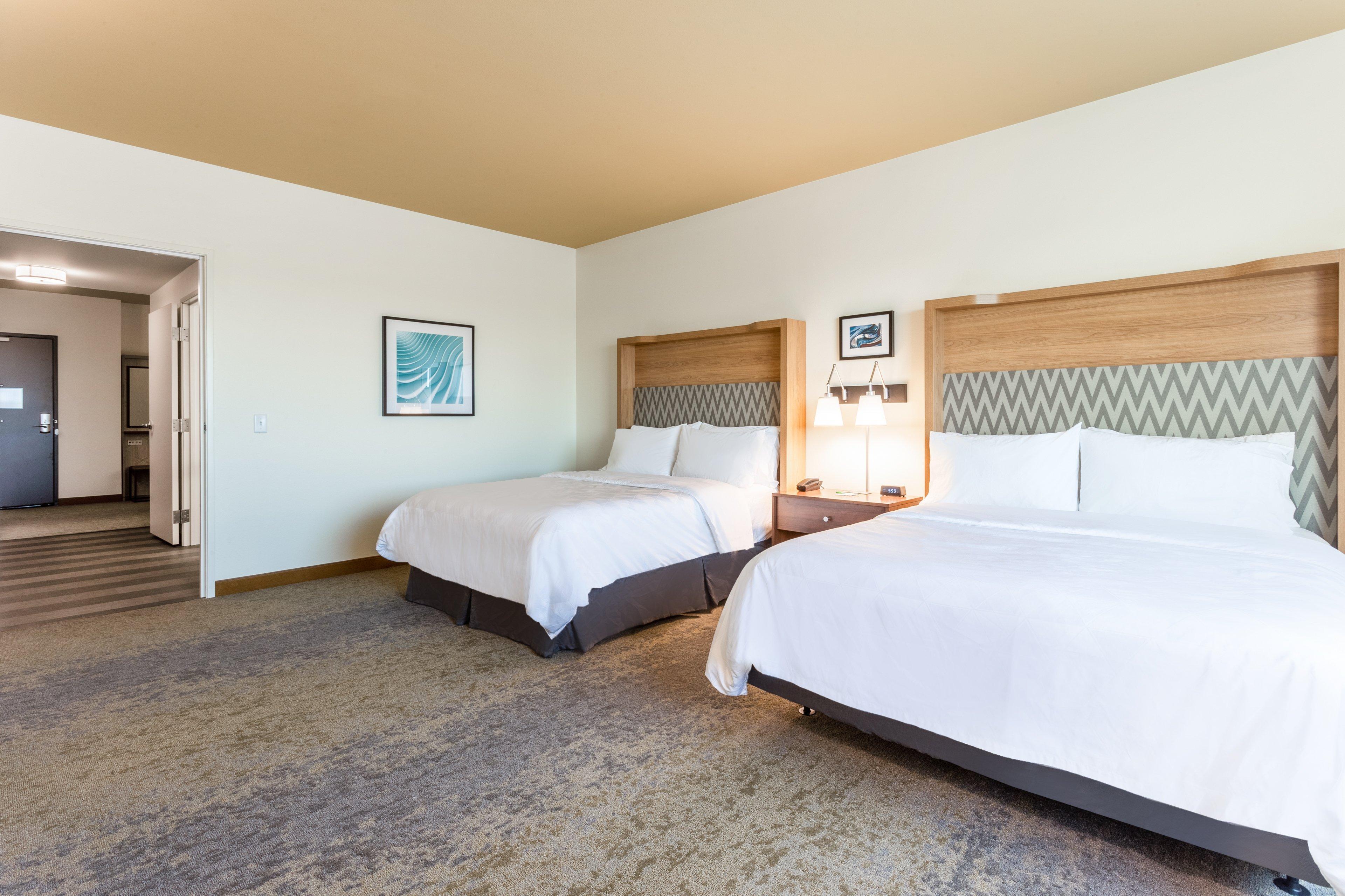 Holiday Inn & Suites Cedar Falls-Waterloo Event Ctr By Ihg Extérieur photo