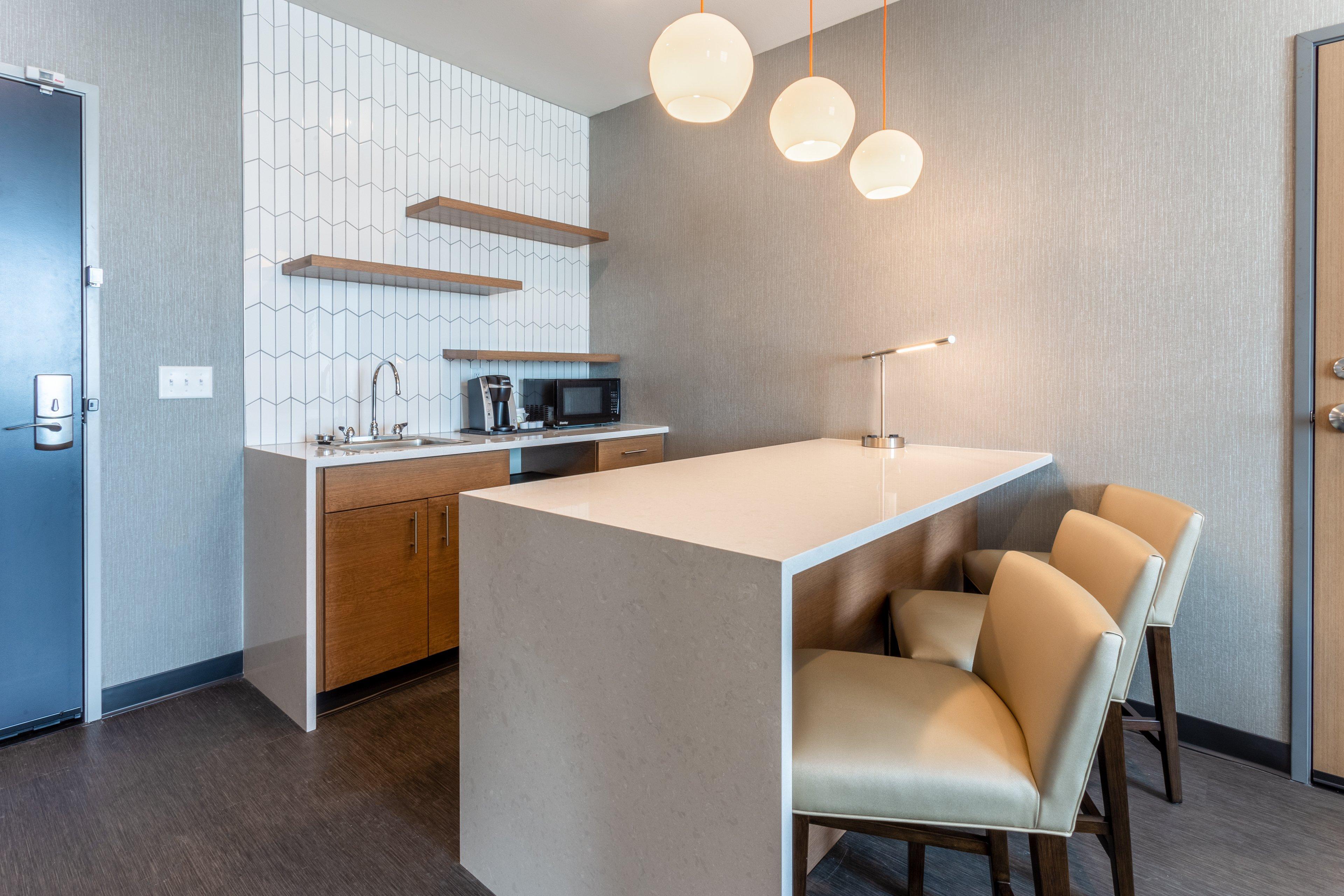 Holiday Inn & Suites Cedar Falls-Waterloo Event Ctr By Ihg Extérieur photo