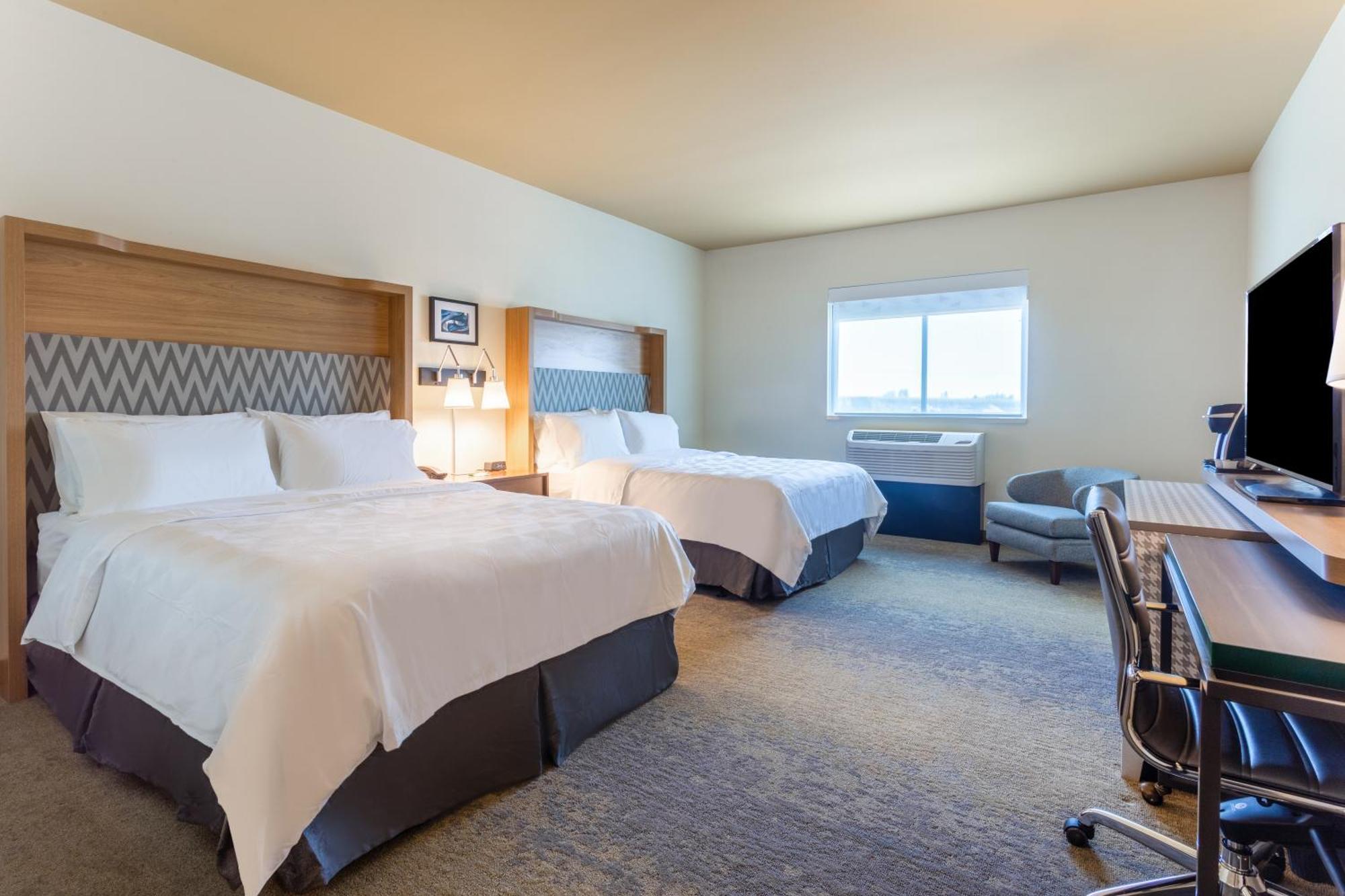 Holiday Inn & Suites Cedar Falls-Waterloo Event Ctr By Ihg Extérieur photo